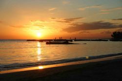 Sunset in Juan Dolio Beach, San Pedro de Macorix, Dominic... by Renzo Seravalle 